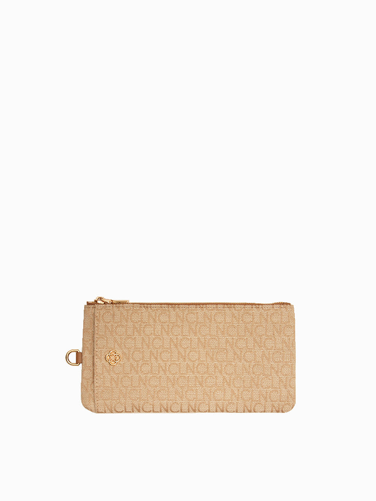 Chelzie Pouch