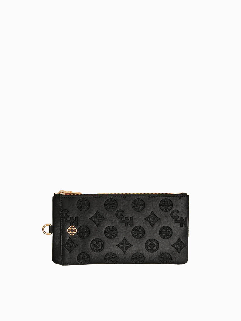 Chelzie Pouch