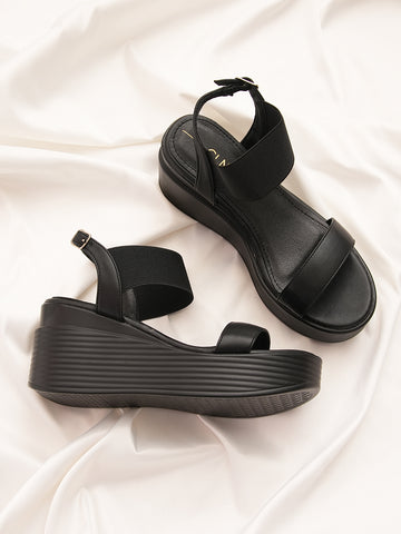 Filippa Wedge Sandals