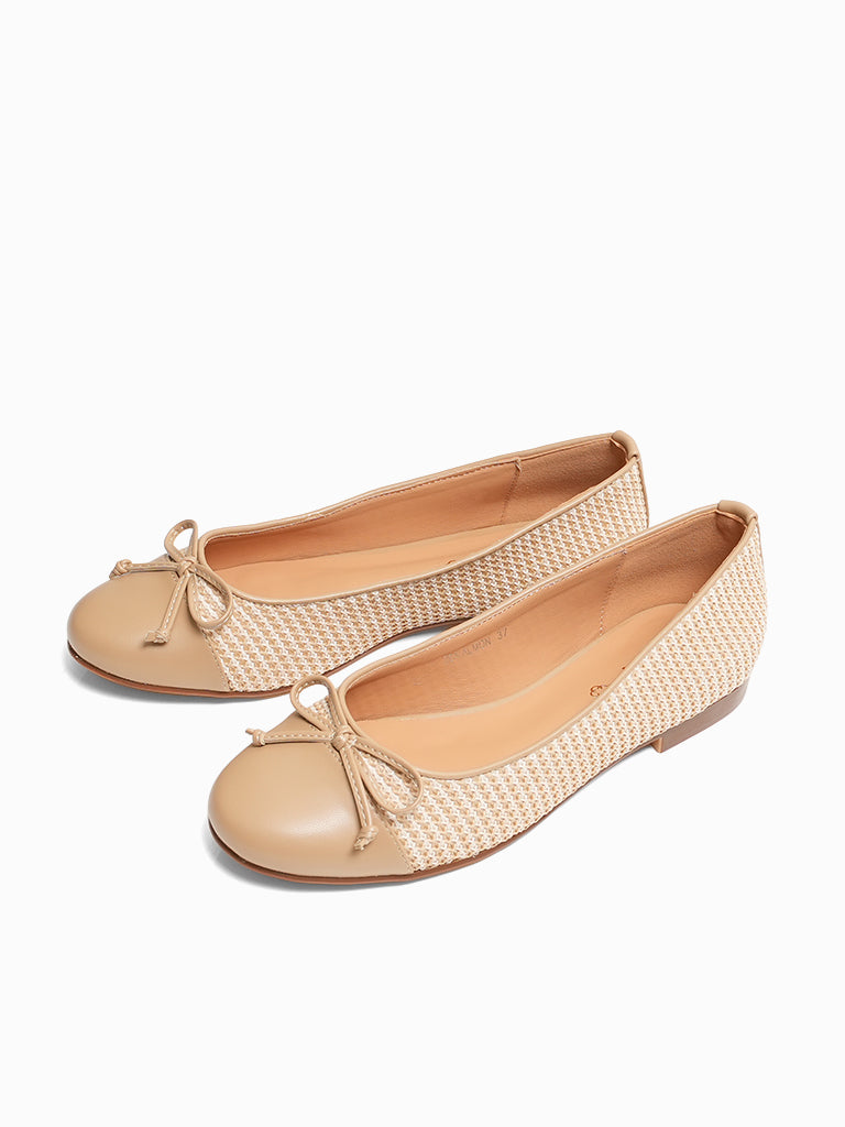 Almon Ballerinas