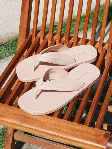 Amaila Slides