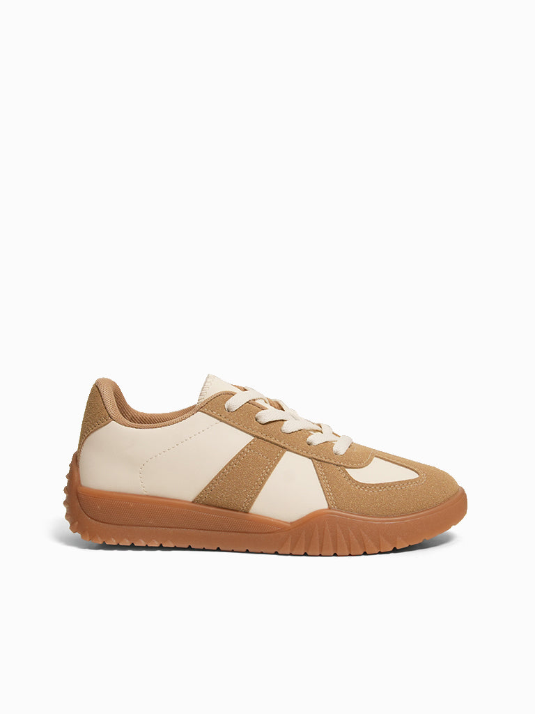 Andrine Lace-up Sneakers