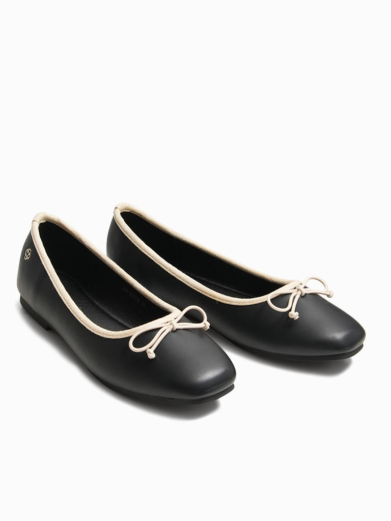Asten Ballerinas