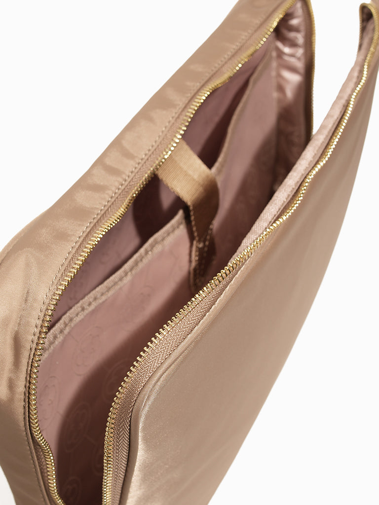 Atarah Laptop Sleeve