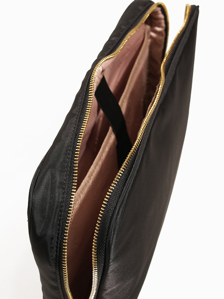 Atarah Laptop Sleeve
