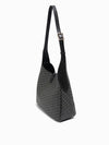 Avria Shoulder Bag