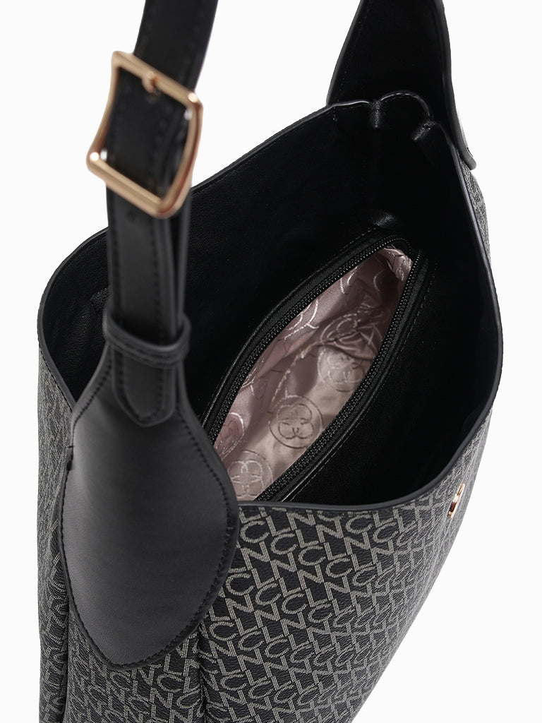 Avria Shoulder Bag