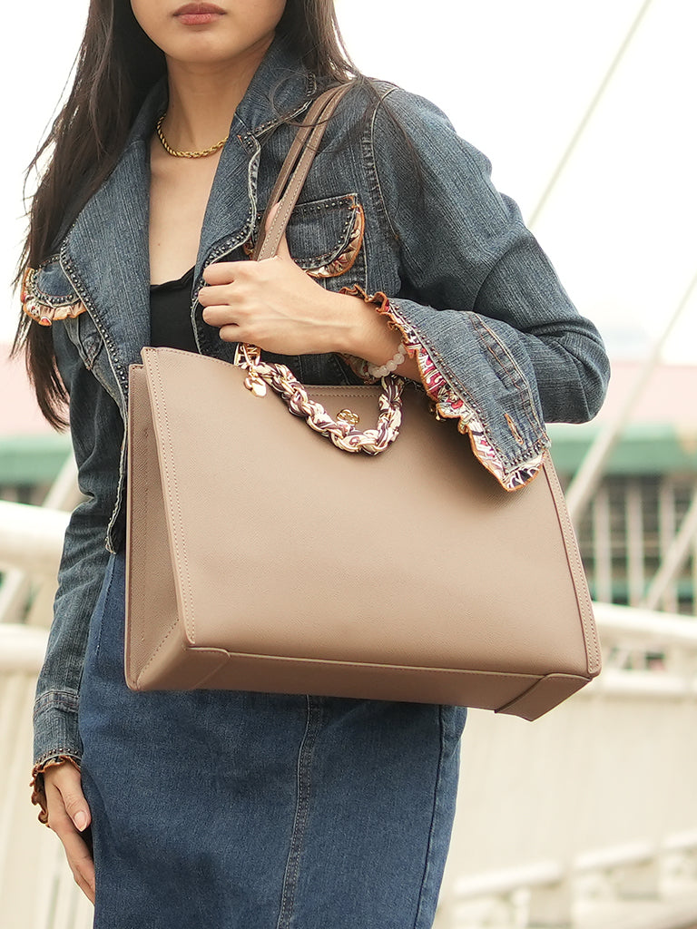 Caitriona Tote Bag