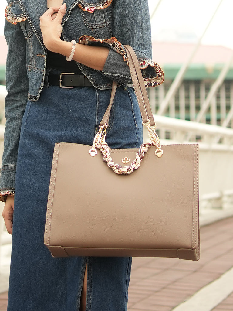 Caitriona Tote Bag