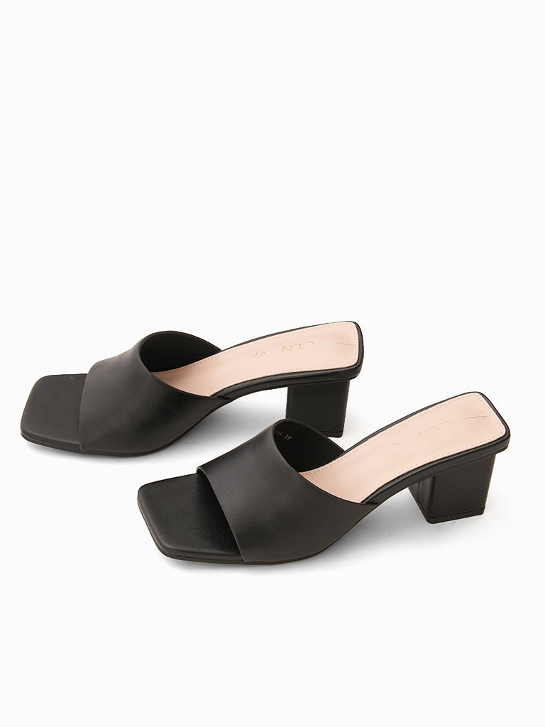 Caradona Heeled Slides