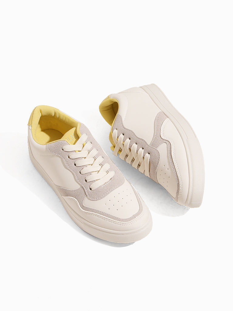 Catronia Lace up Sneakers