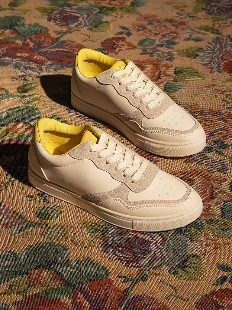 Catronia Lace up Sneakers