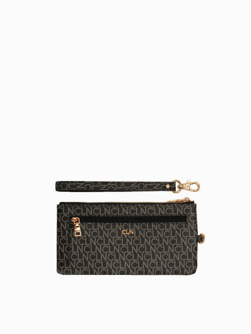 Chelzie Pouch