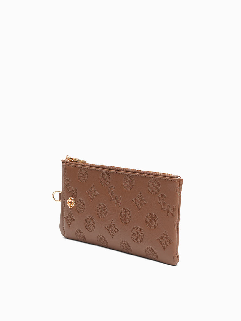 Chelzie Pouch