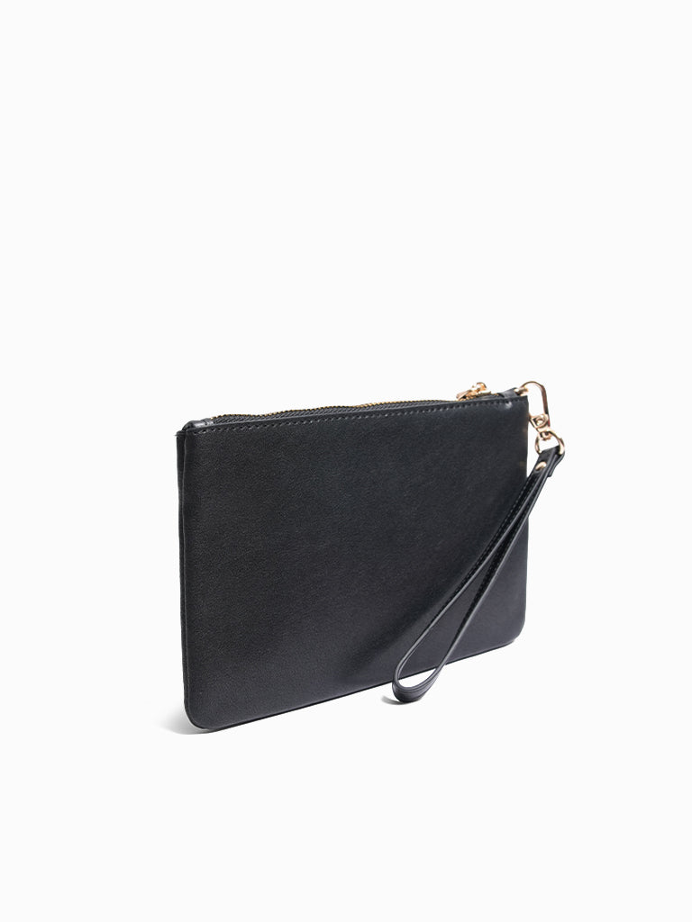 Chesney Pouch