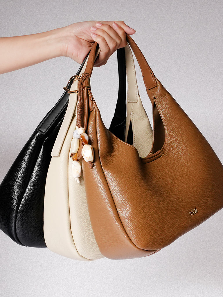 Collie Shoulder Bag