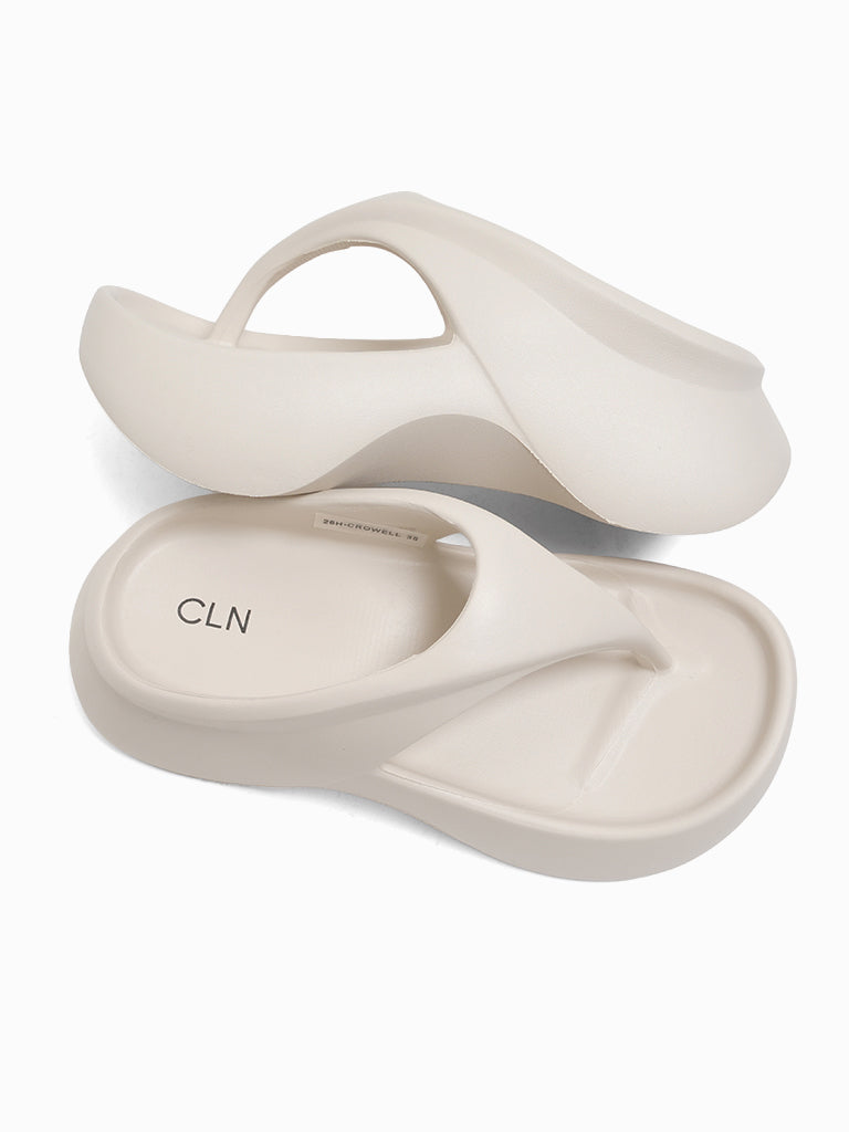 Crowell Wedge Slides P799 each (Any 2 at P999)