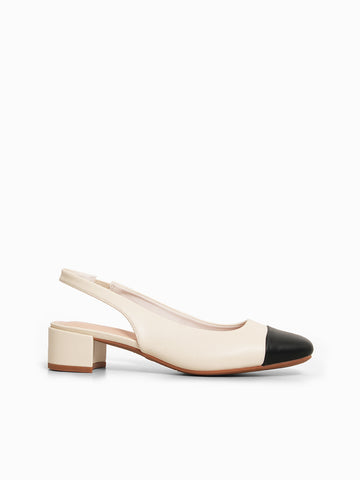 Daniella Pumps