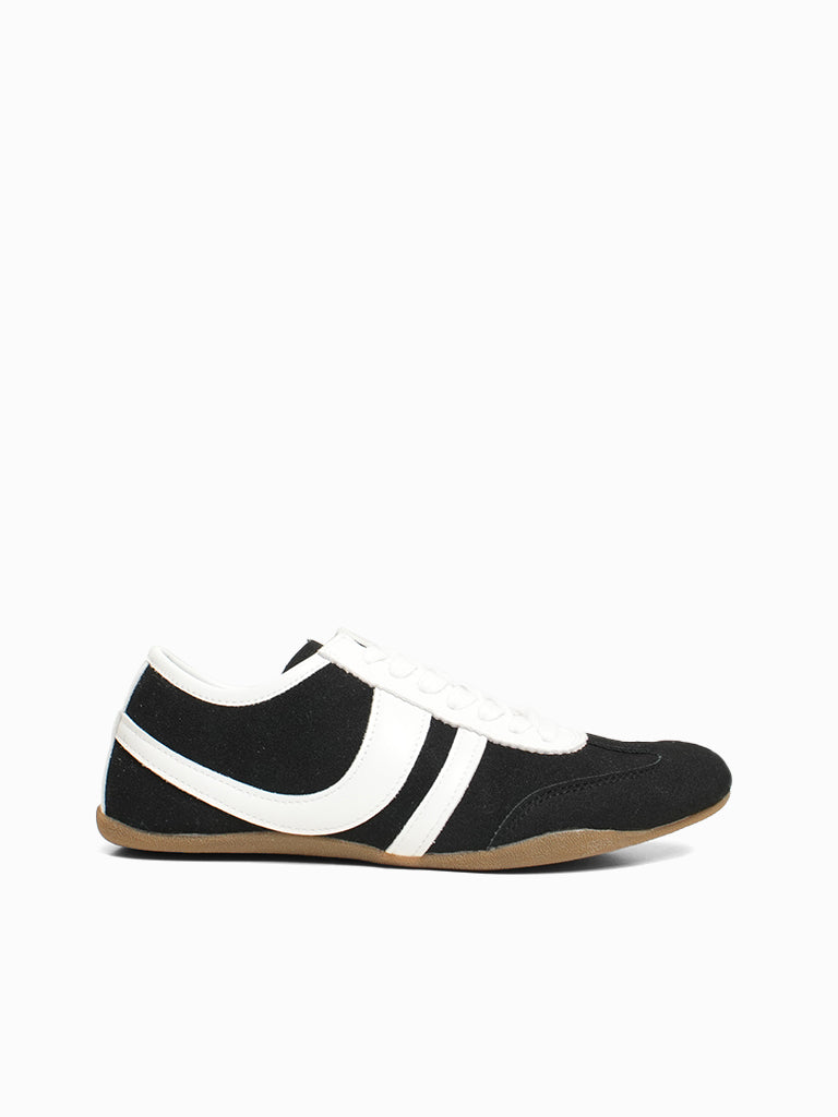 Darie Lace-up Sneakers