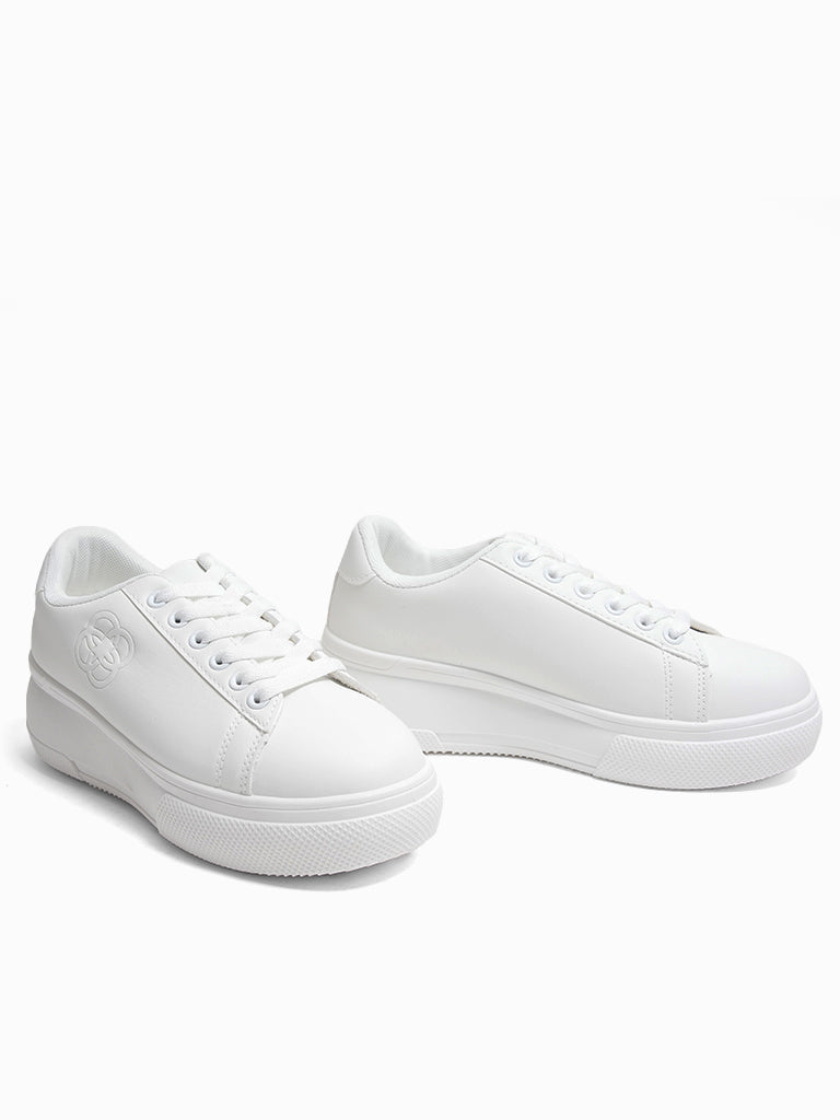 Dasha Lace-up Sneakers