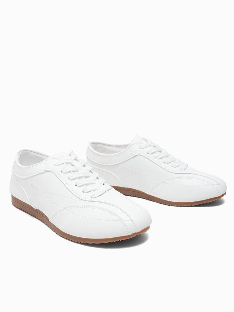 Deja Lace-up Sneakers