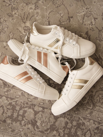Delta Lace up Sneakers