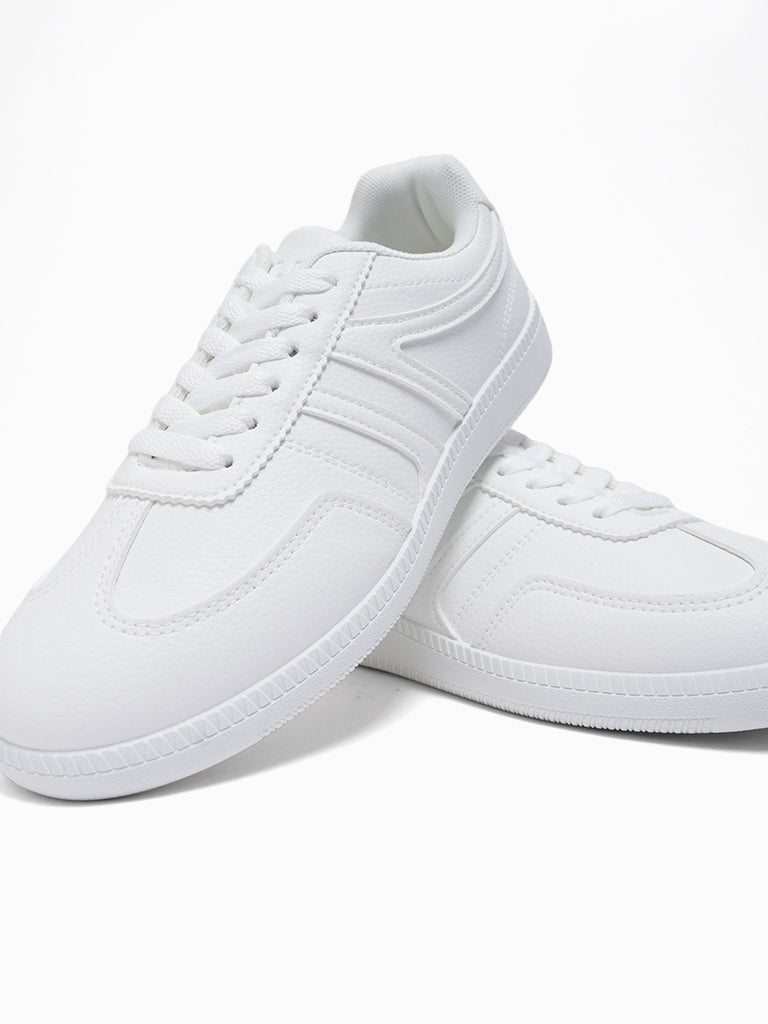 Devan Lace-up Sneakers