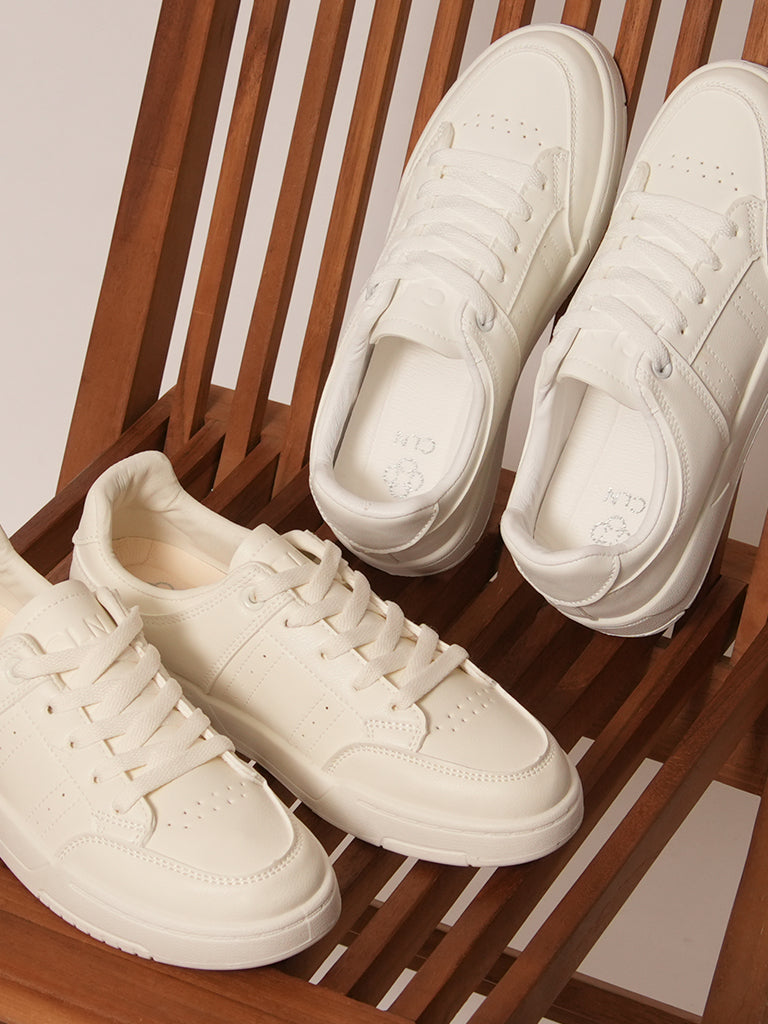 Dominica Lace-up Sneakers