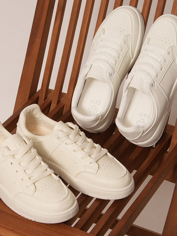 Dominica Lace-up Sneakers