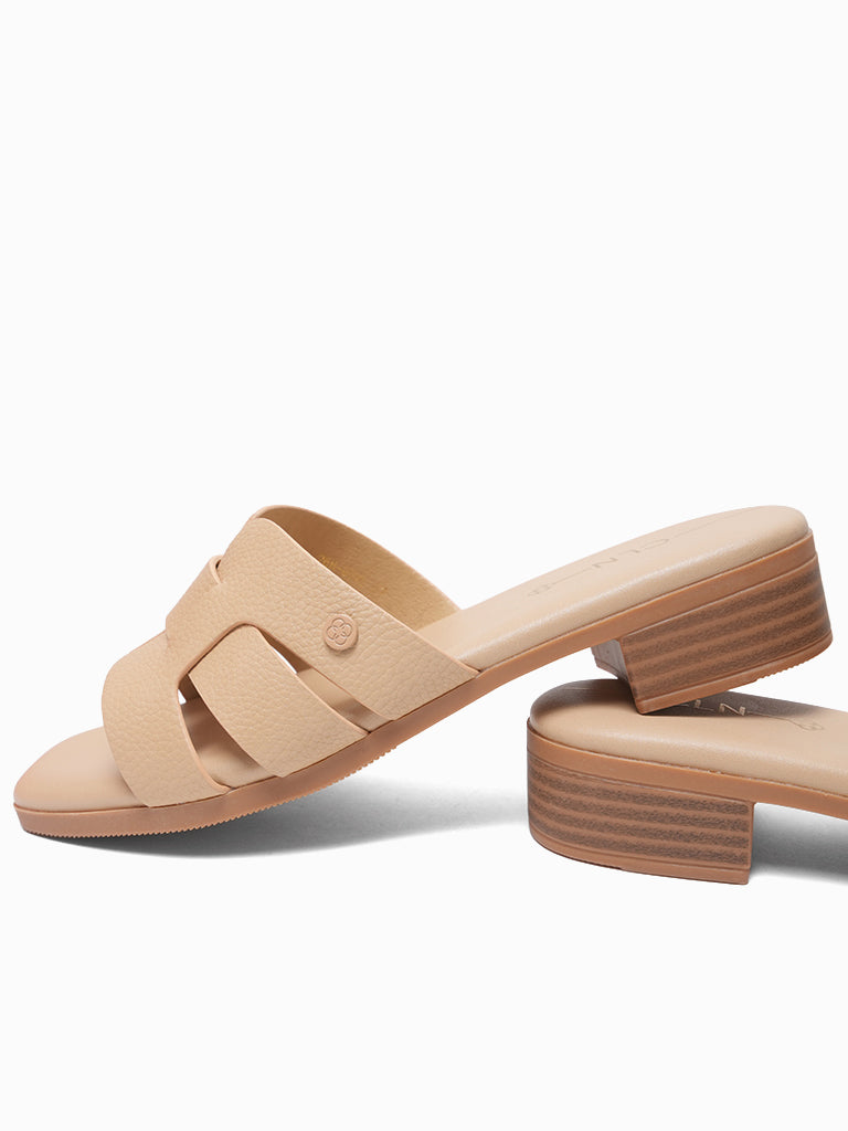 Dove Heeled Slides