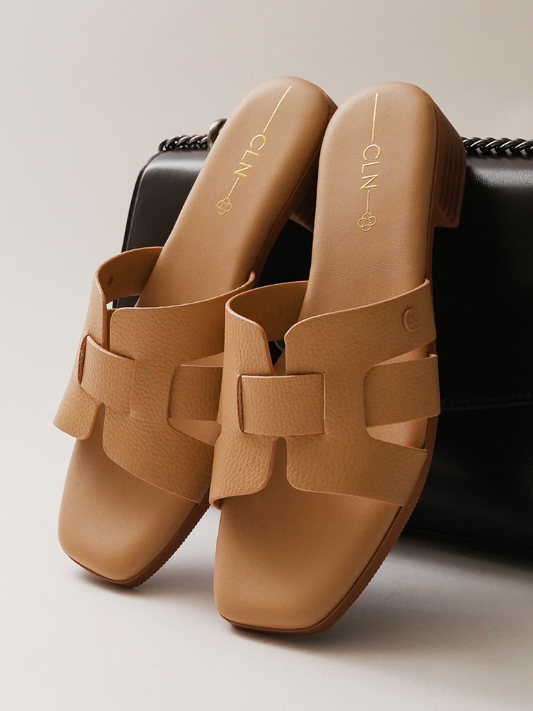 Dove Heeled Slides