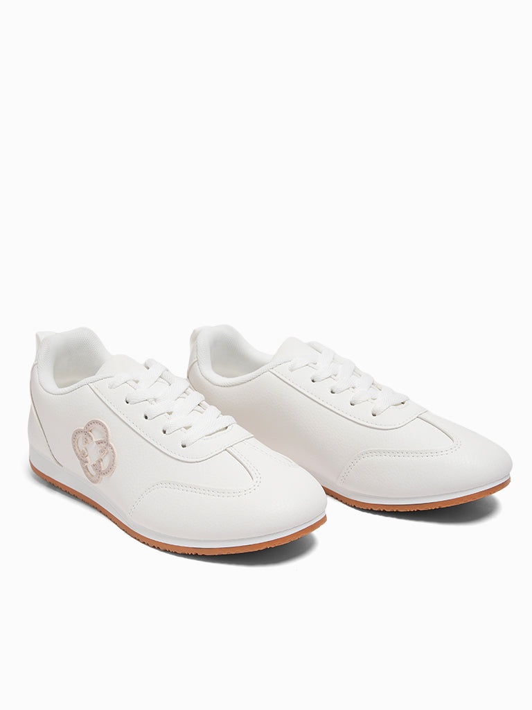 Drea Lace-up Sneakers
