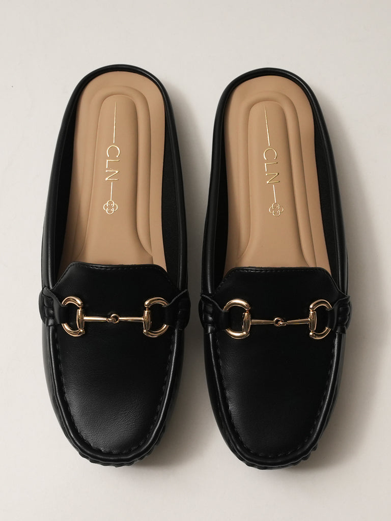 Dulcie Mules