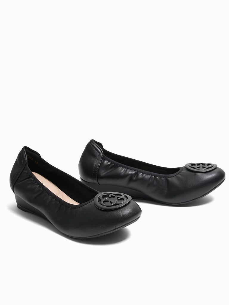 Eira Wedge Pumps