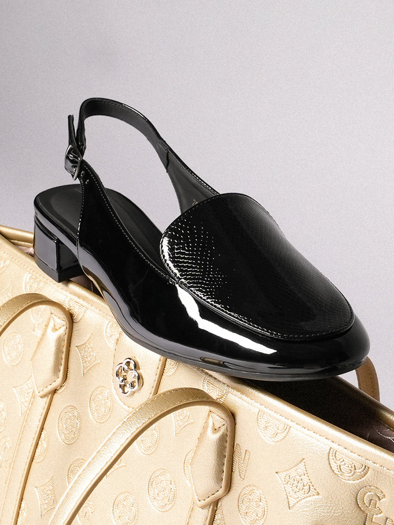 Elara Pumps