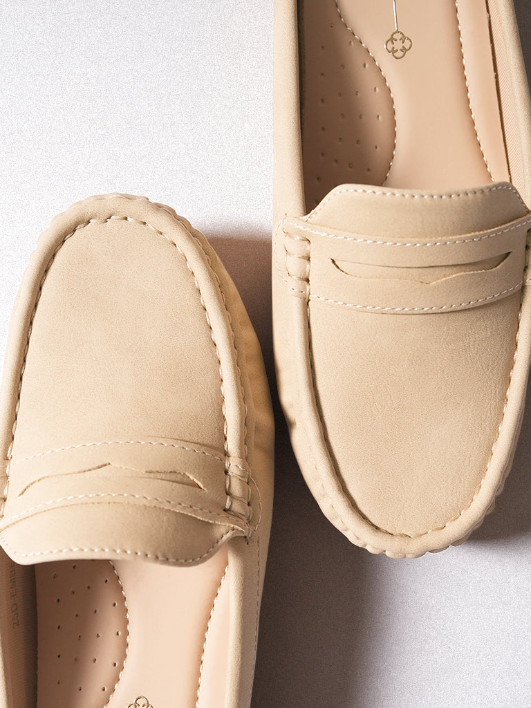 Emberly Mules