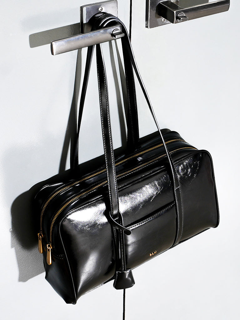Feliza Shoulder Bag