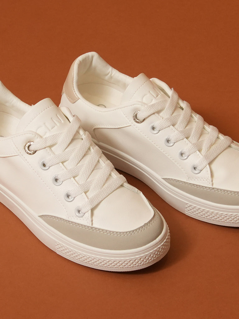Feodora Lace-up Sneakers