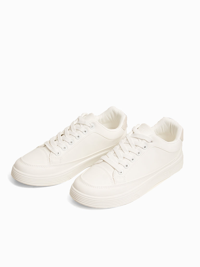 Ghana Lace-up Sneakers