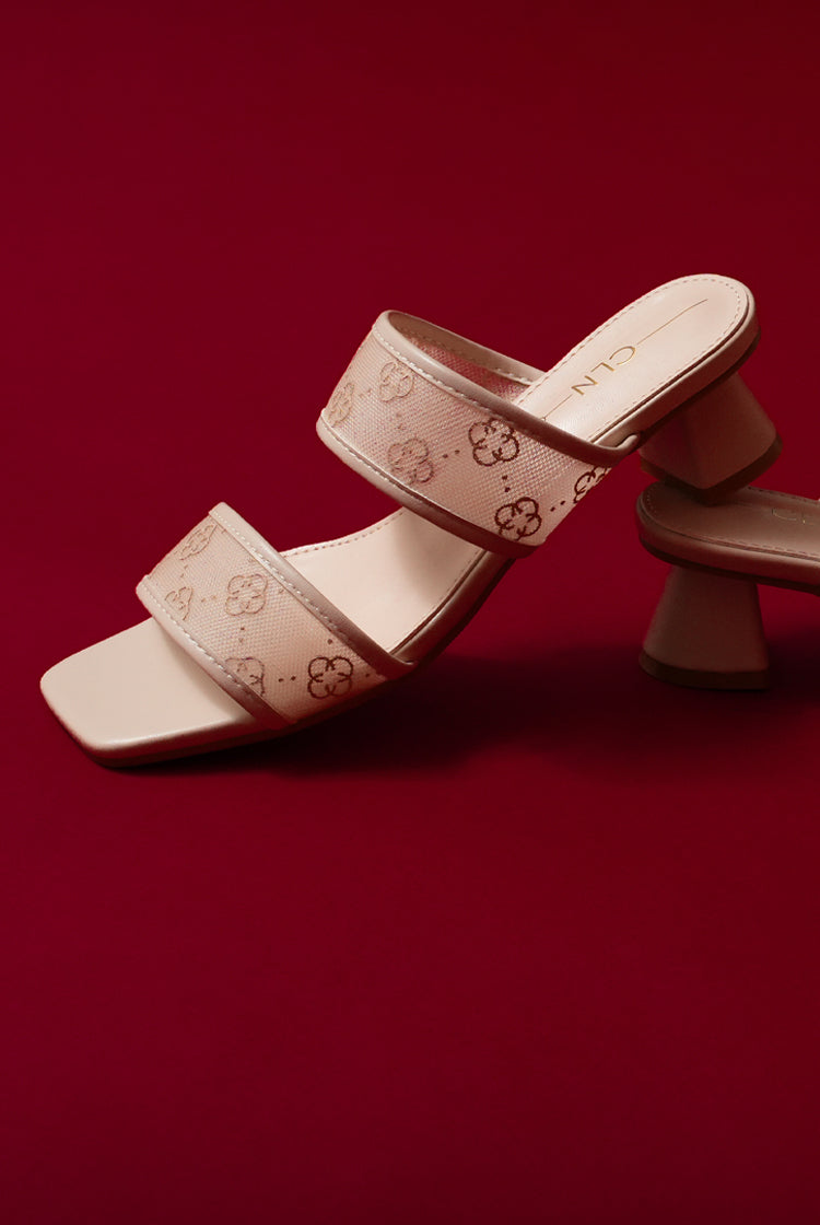 Fresh Looks for the Season