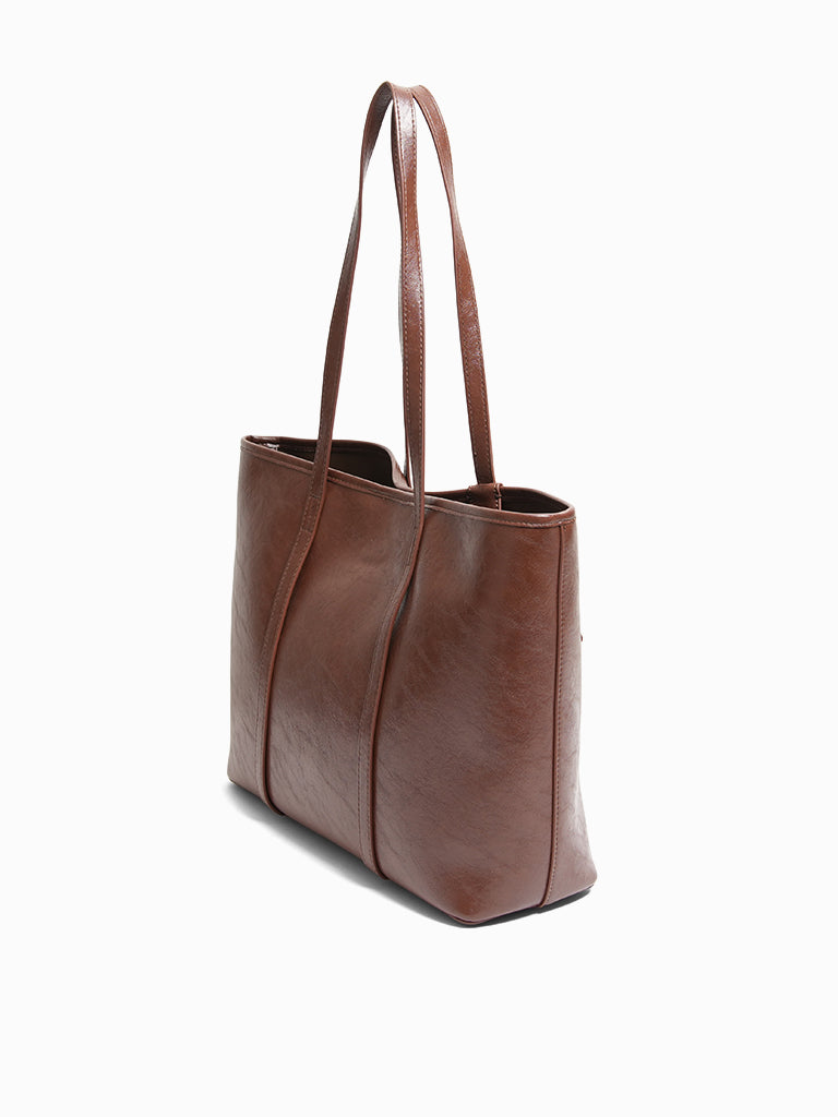Gwenn Tote Bag