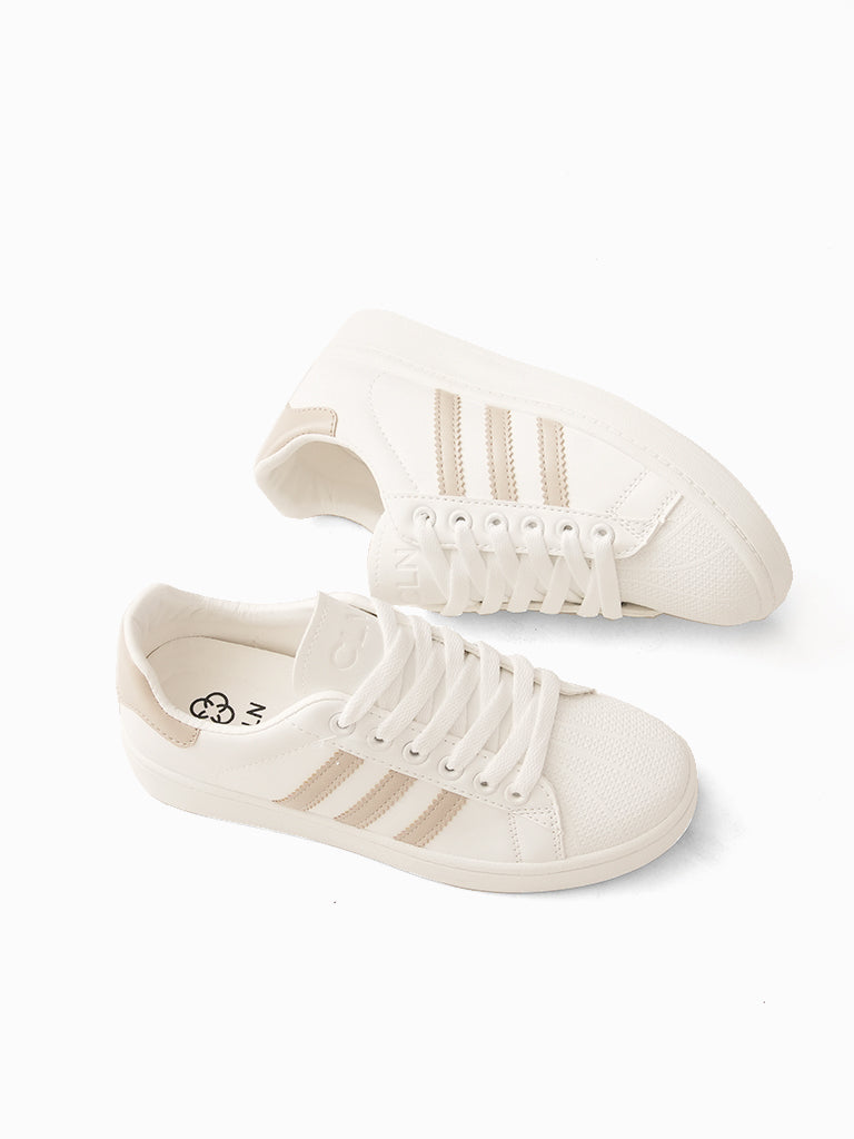 Hanyuu Lace up Sneaker