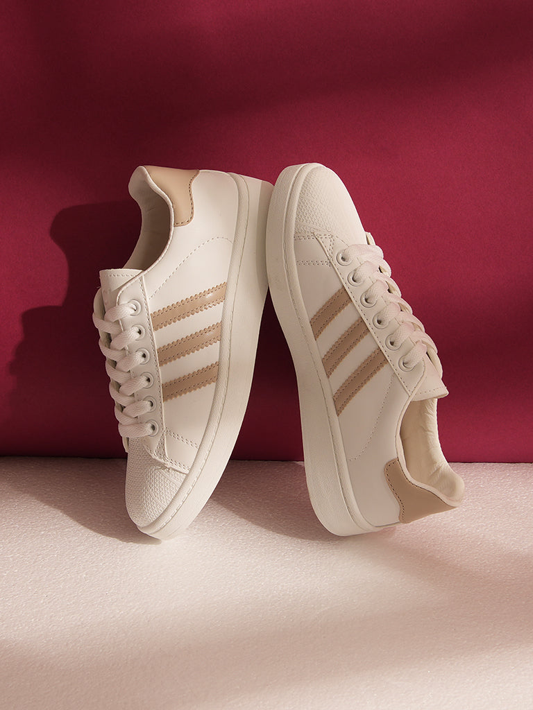 Hanyuu Lace up Sneakers