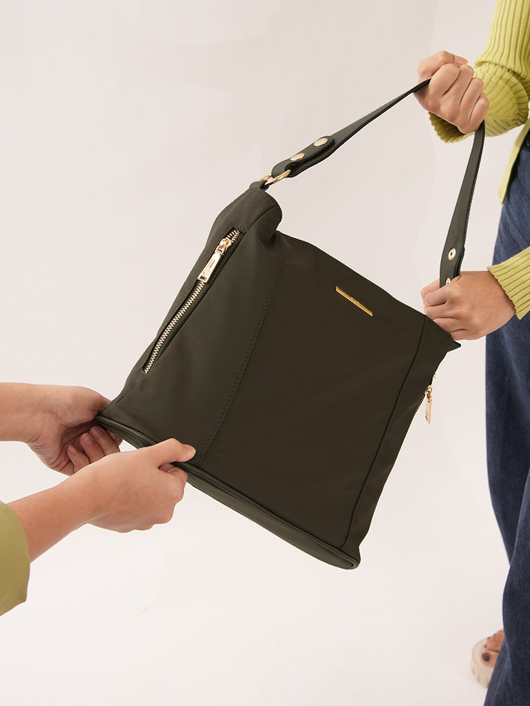 Hera Shoulder Bag