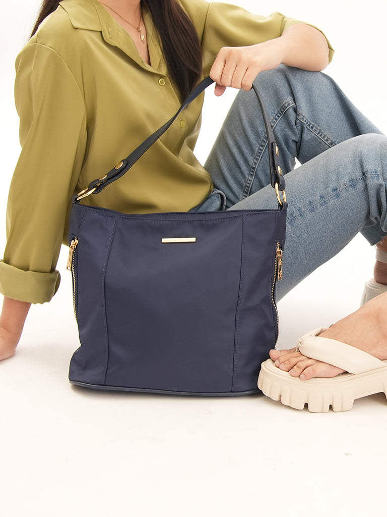 Hera Shoulder Bag