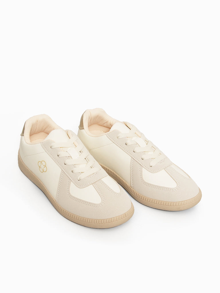 Irene Lace-up Sneakers