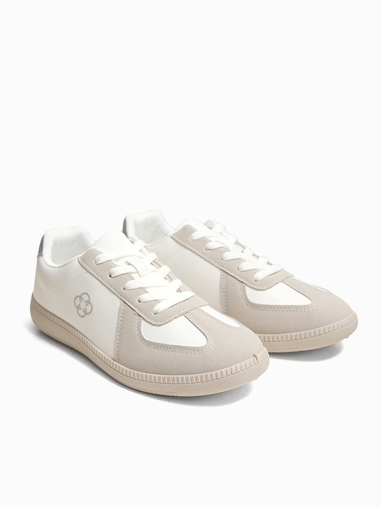 Irene Lace-up Sneakers