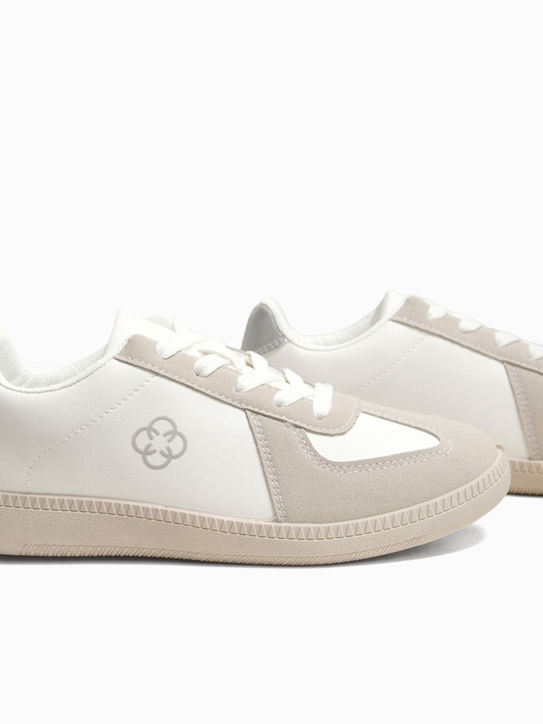 Irene Lace-up Sneakers