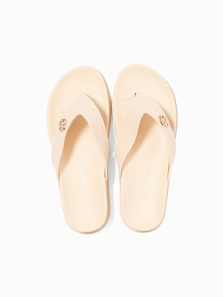 Isabelle Slides P799 each (Any 2 at P999)