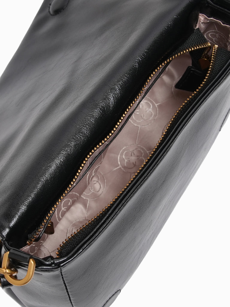 Janica Shoulder Bag